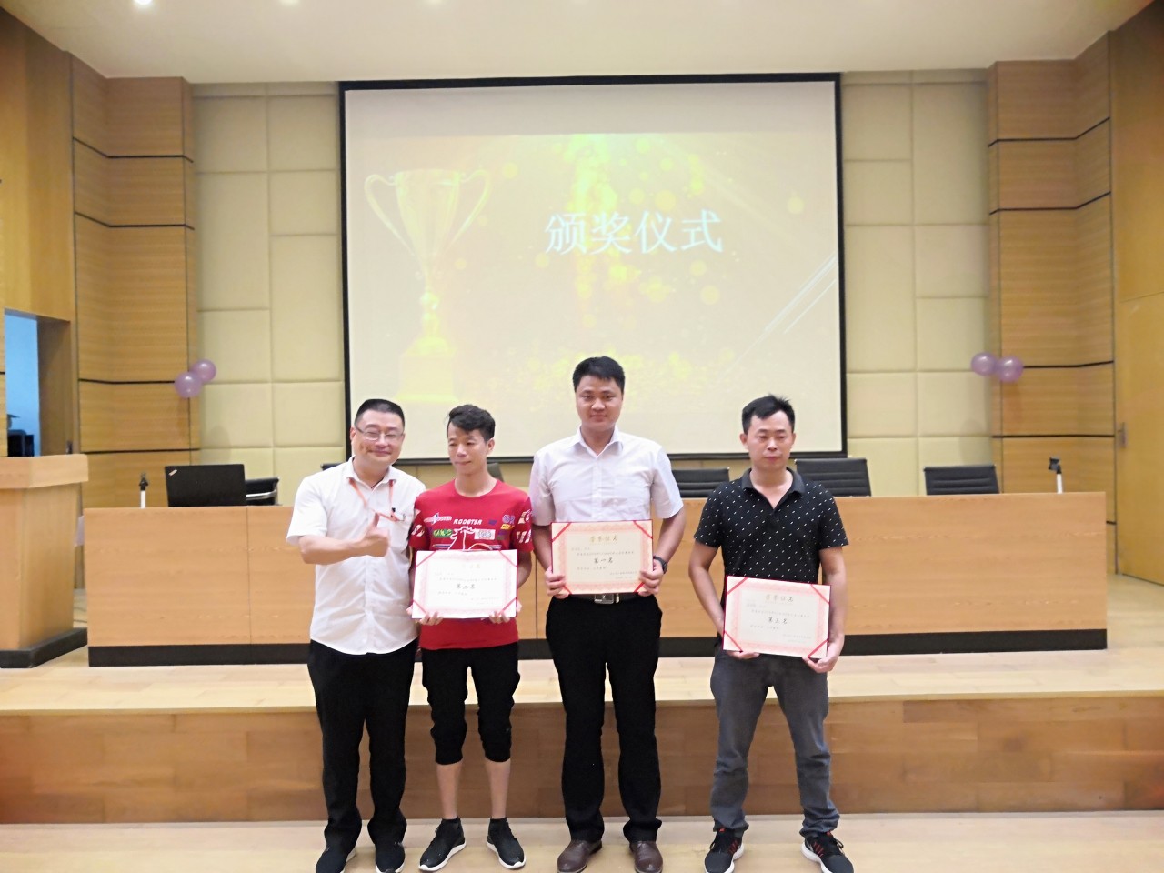 廣源首屆“k歌之王”暨8月生日會，真skr特別的日子